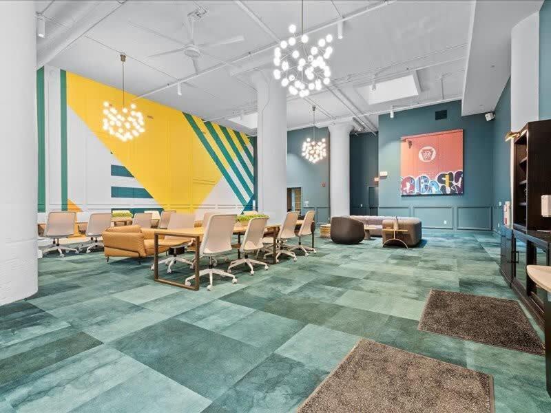 Cozysuites Trendy 1Br, Downtown Питтсбург Экстерьер фото